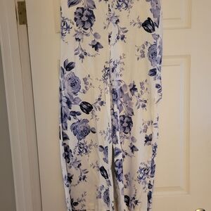 Women’s White & Blue Floral Wide-Leg Pants